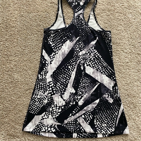 Lululemon Tank Top - Picture 4 of 5